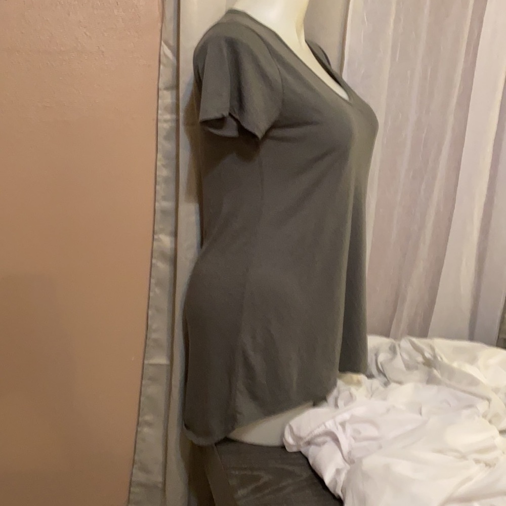 Nice long shirt or shirt dress - Picture 3 of 5